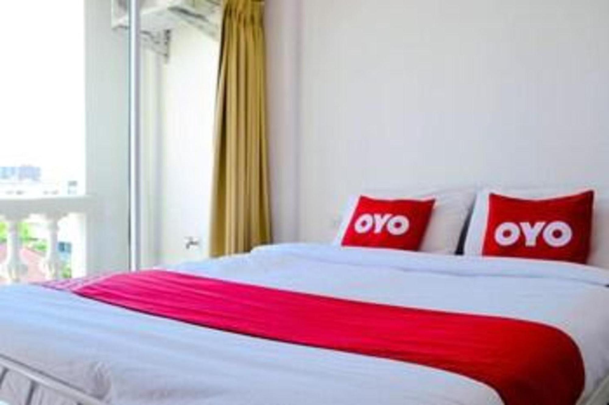Super Oyo 498 Ladawan Villa Bangkok Exterior photo