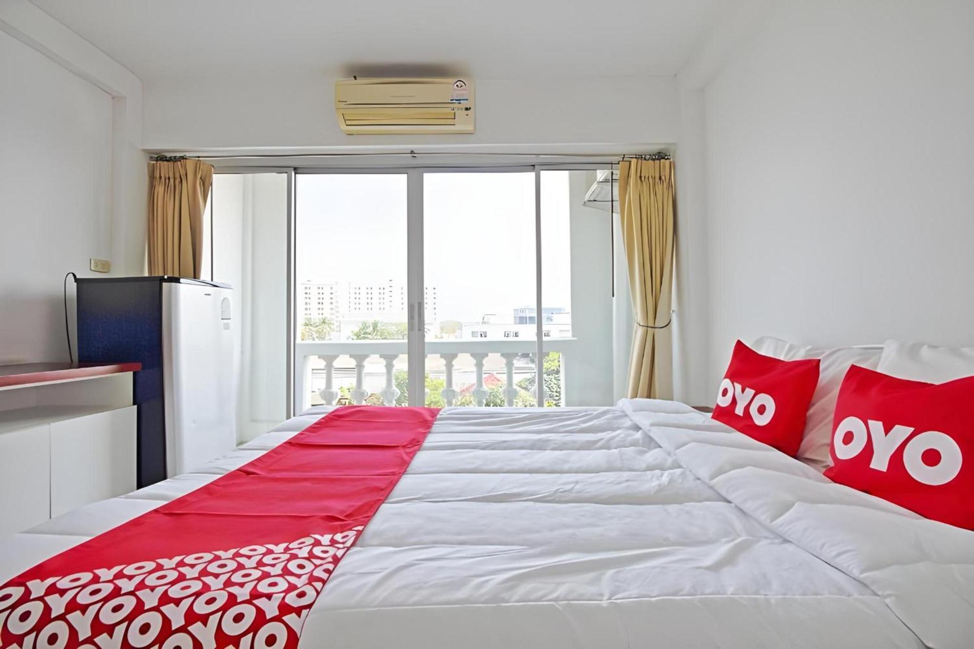 Super Oyo 498 Ladawan Villa Bangkok Exterior photo